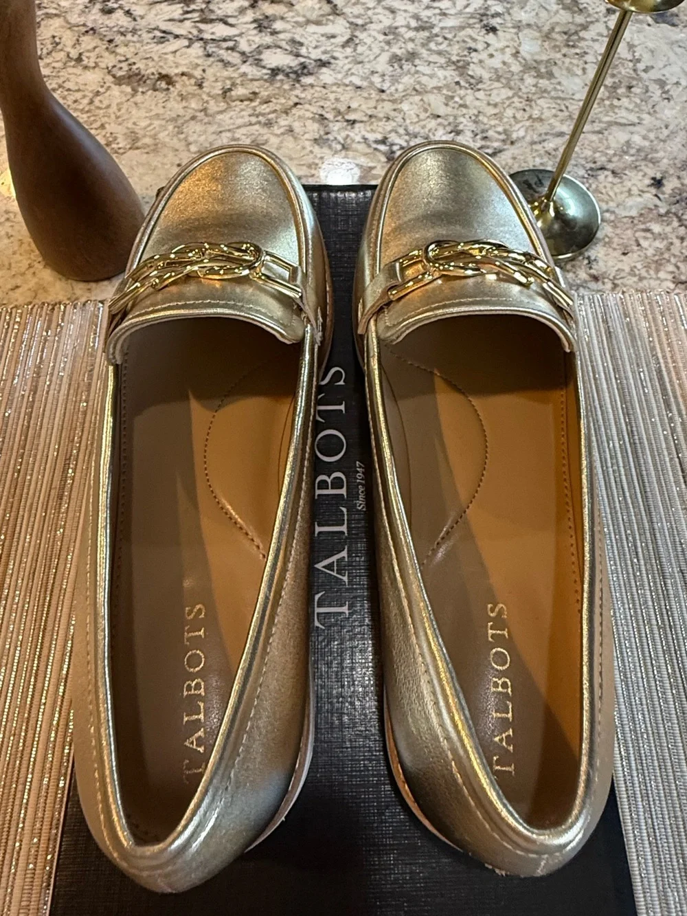 NEW Talbots LAURA LINK LEATHER LOAFERS - METALLIC Gold, Size 7.5